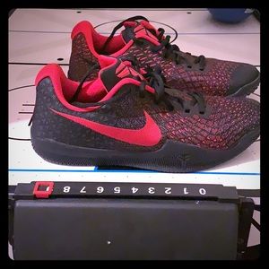 NIKE Boys Sneakers 8.5